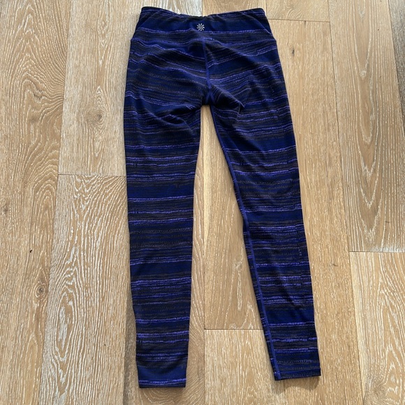 Athleta Retreat Leggings - Picture 6 of 8